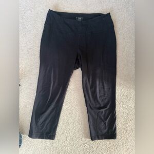 Womens large tek gear cropped fitness athletic leggings